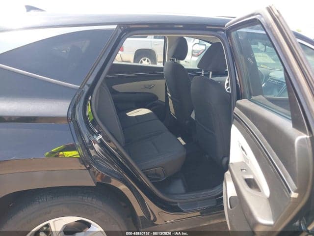 2023 HYUNDAI TUCSON SE 8