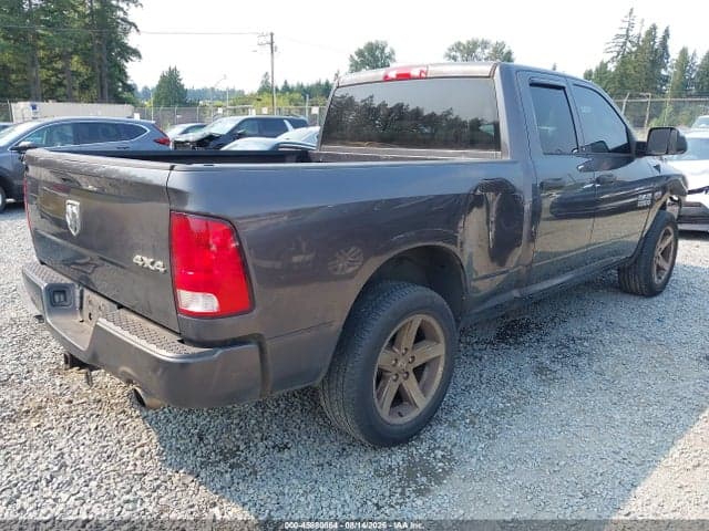 2017 RAM 1500 EXPRESS 4X4 6'4 BOX 4