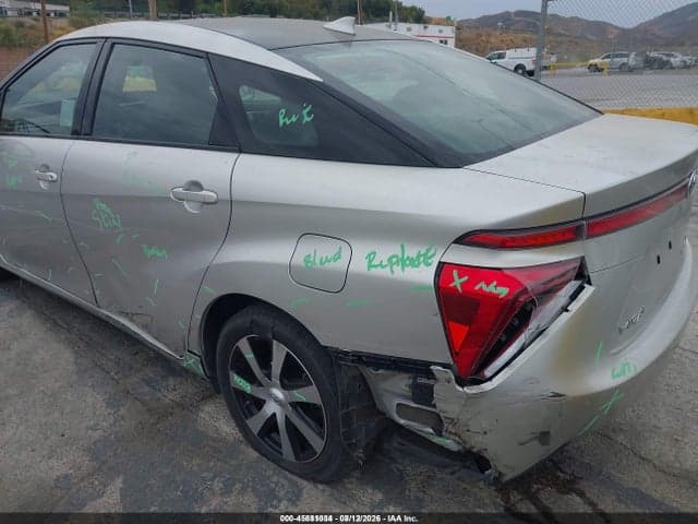 2018 TOYOTA MIRAI 6