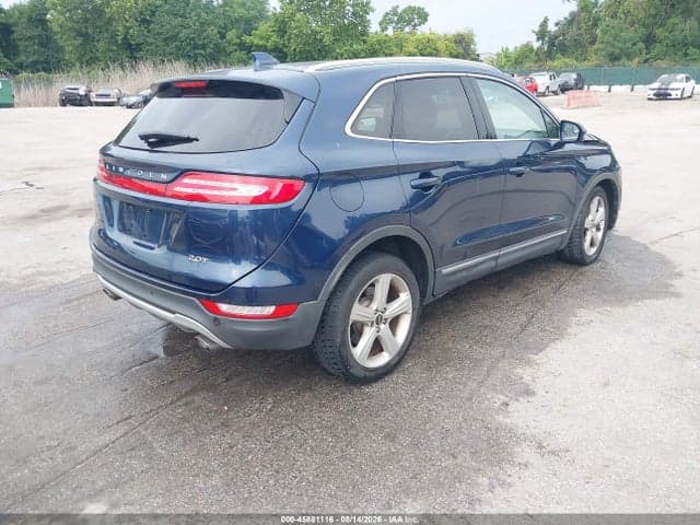 2017 LINCOLN MKC PREMIERE 4