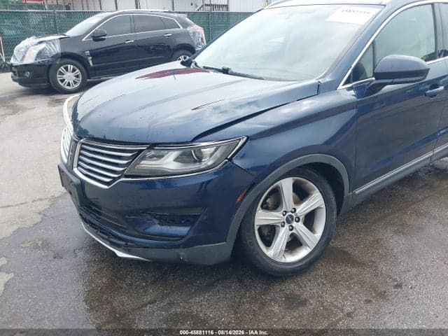 2017 LINCOLN MKC PREMIERE 6