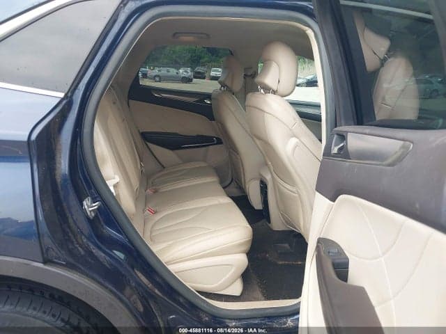 2017 LINCOLN MKC PREMIERE 8
