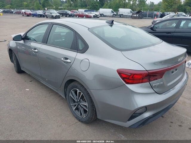 2023 KIA FORTE LXS 3