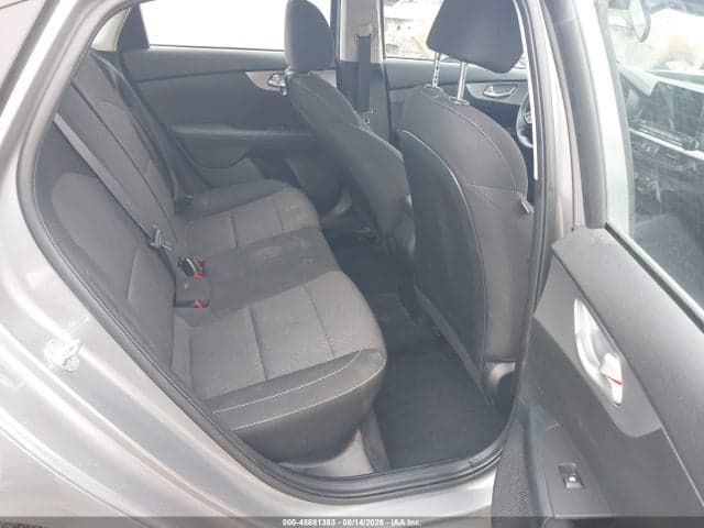 2023 KIA FORTE LXS 8