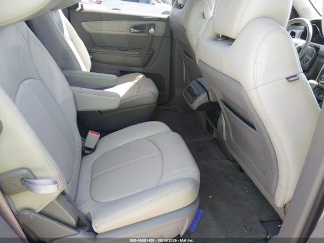 2017 CHEVROLET TRAVERSE LT 8
