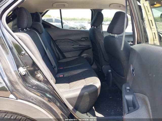 2019 NISSAN KICKS SV 8