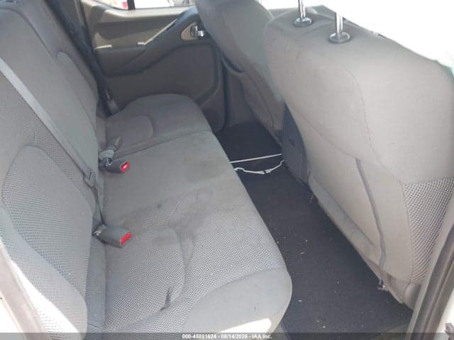 2018 NISSAN FRONTIER SV 8
