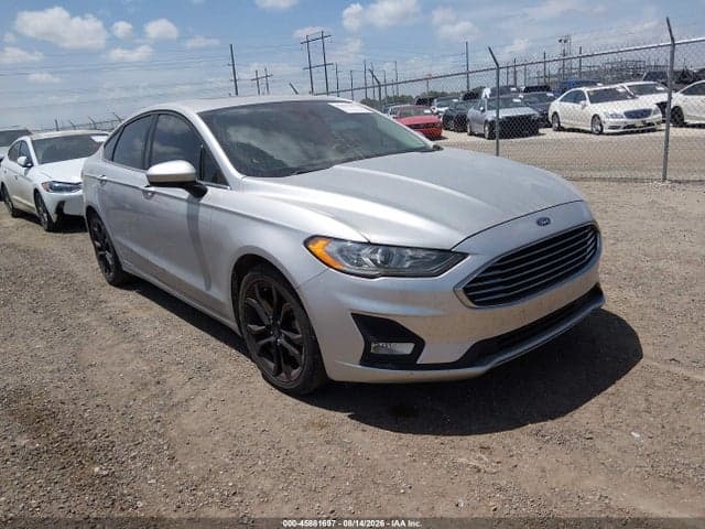 2019 FORD FUSION SE 1