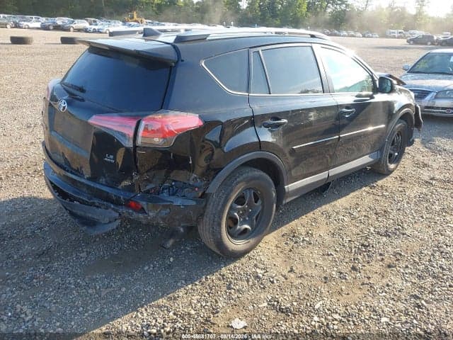 2017 TOYOTA RAV4 LE 4