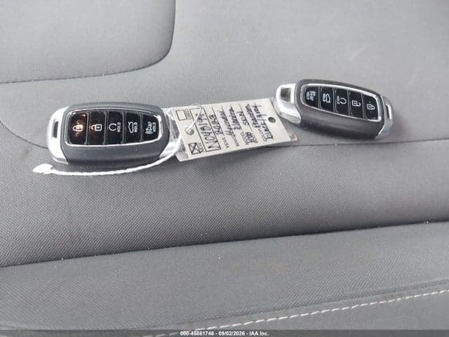 2023 HYUNDAI ELANTRA HYBRID BLUE 11
