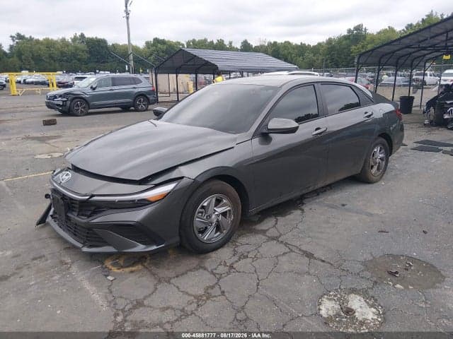 2024 HYUNDAI ELANTRA SE 2