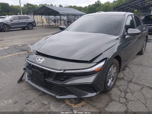 2024 HYUNDAI ELANTRA SE 6