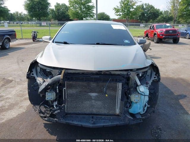 2017 CHEVROLET MALIBU 1LT 6