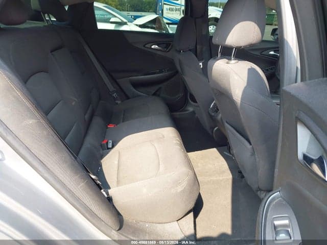 2017 CHEVROLET MALIBU 1LT 8