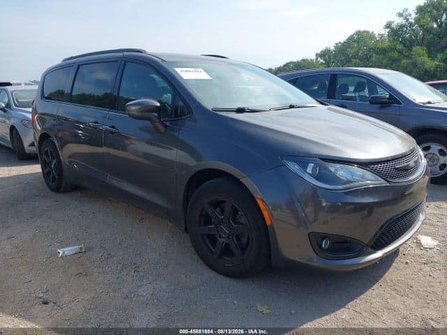 2018 CHRYSLER PACIFICA TOURING L 1