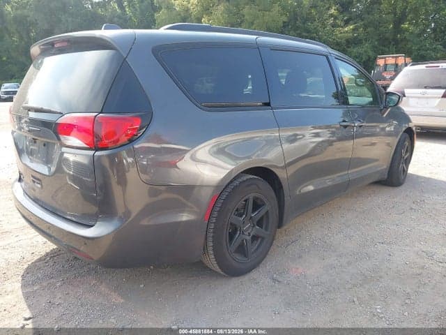 2018 CHRYSLER PACIFICA TOURING L 4
