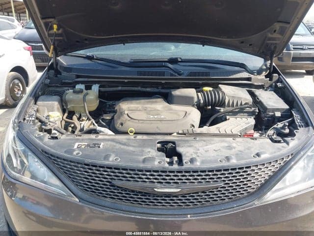 2018 CHRYSLER PACIFICA TOURING L 10