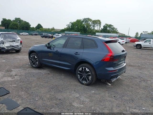 2026 VOLVO XC60 B5 PLUS 3