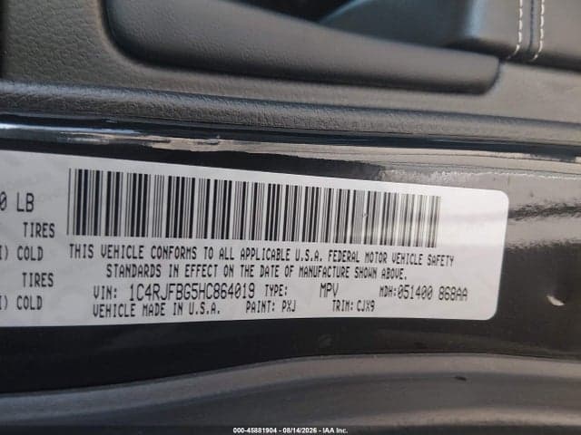 2017 JEEP GRAND CHEROKEE LIMITED 9