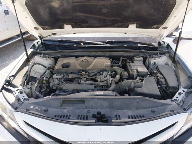 2018 TOYOTA CAMRY SE 10