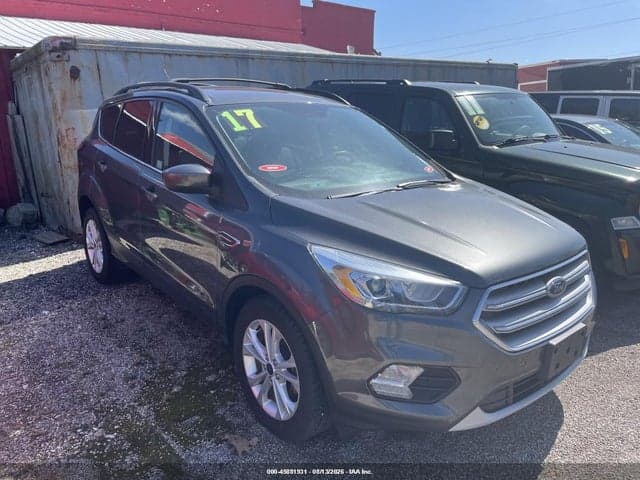 2017 FORD ESCAPE SE 1