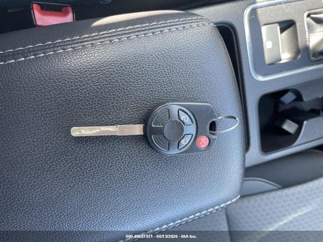 2017 FORD ESCAPE SE 11