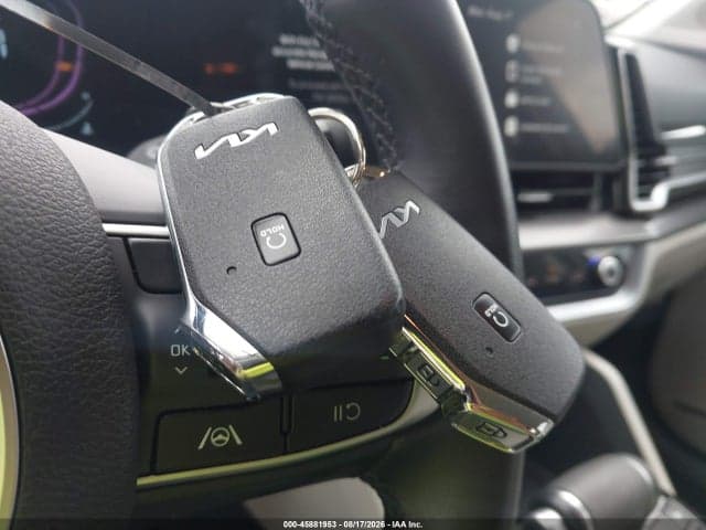 2025 KIA SPORTAGE EX 11