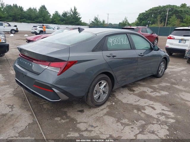 2026 HYUNDAI ELANTRA SE 4