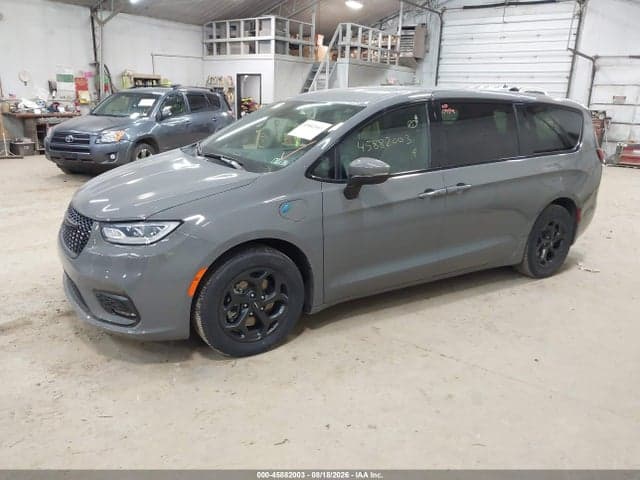2023 CHRYSLER PACIFICA HYBRID TOURING L 2