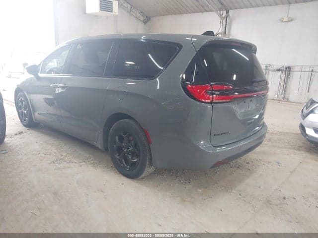 2023 CHRYSLER PACIFICA HYBRID TOURING L 3