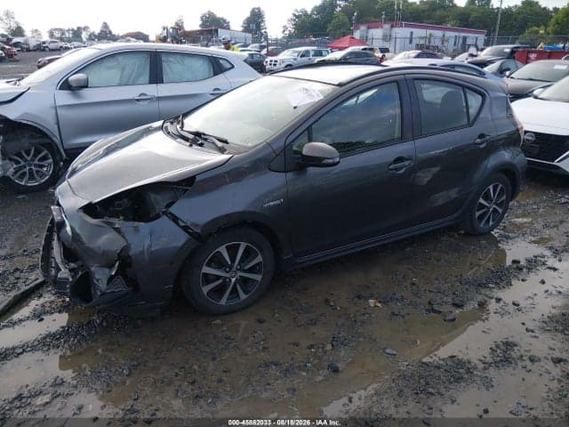 2019 TOYOTA PRIUS C LE 2