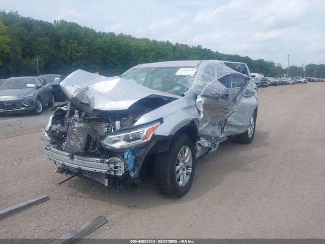 2018 CHEVROLET TRAVERSE LS 2