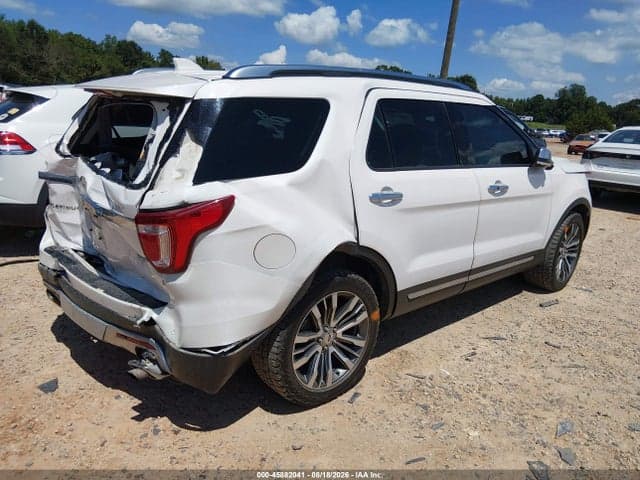 2017 FORD EXPLORER PLATINUM 4