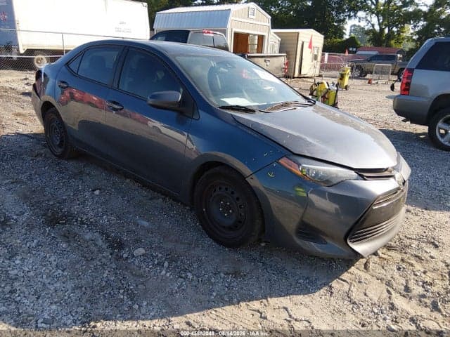 2019 TOYOTA COROLLA LE 1