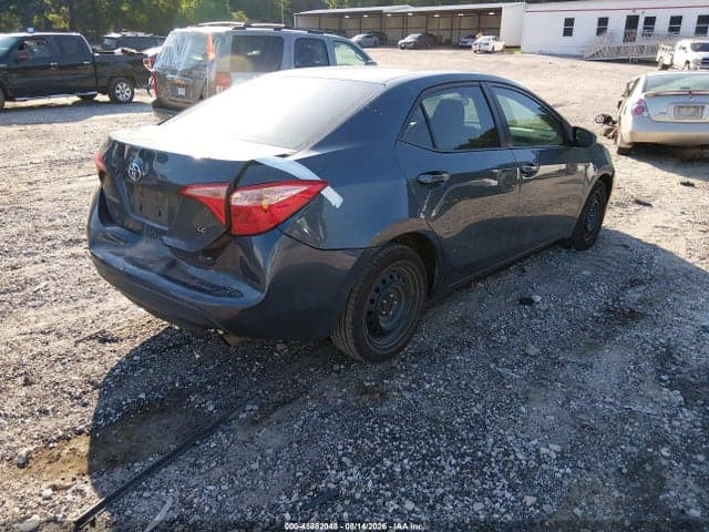 2019 TOYOTA COROLLA LE 4