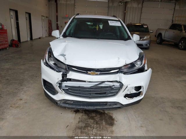 2021 CHEVROLET TRAX AWD LT 6