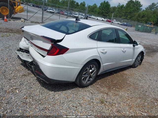 2020 HYUNDAI SONATA SEL 4