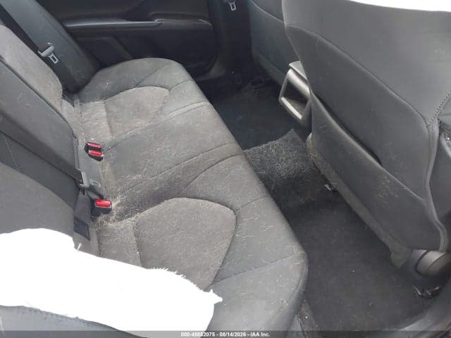 2022 TOYOTA CAMRY LE 8