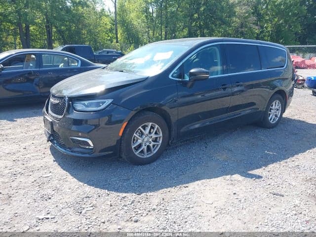 2023 CHRYSLER PACIFICA TOURING L 2