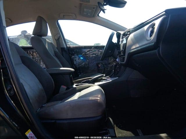 2019 TOYOTA COROLLA LE 5