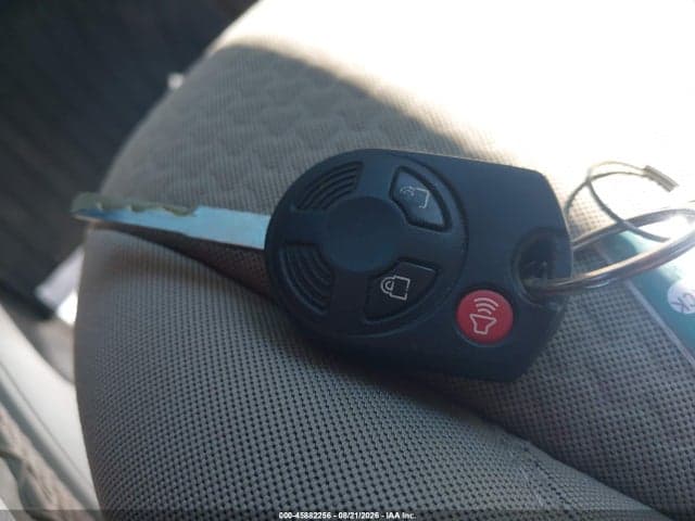 2017 FORD ESCAPE SE 11