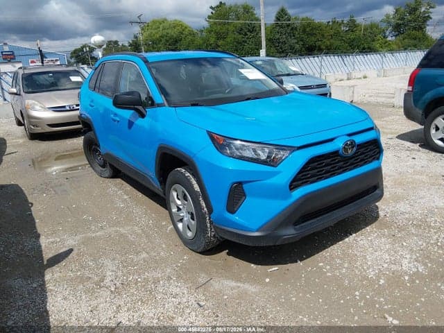 2020 TOYOTA RAV4 LE 1
