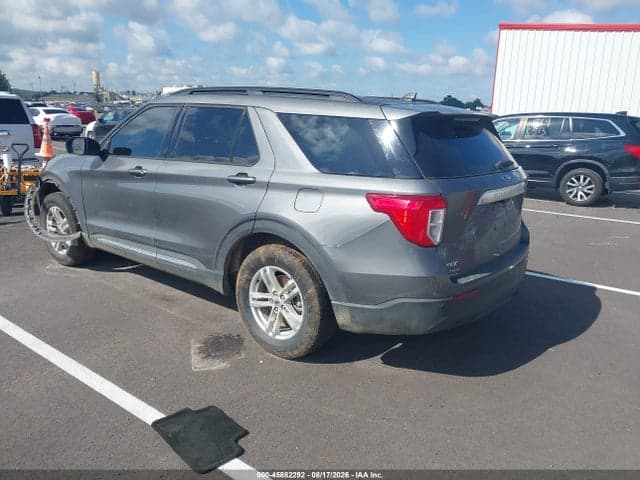 2022 FORD EXPLORER XLT 3
