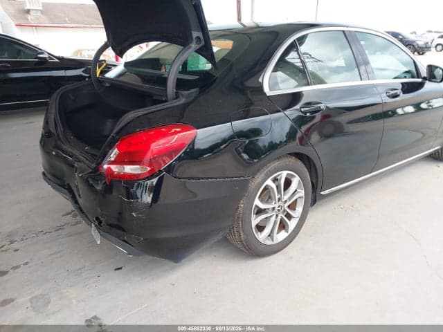 2018 MERCEDES-BENZ C 300 6