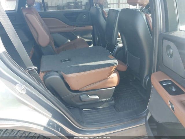 2022 LINCOLN AVIATOR RESERVE 8