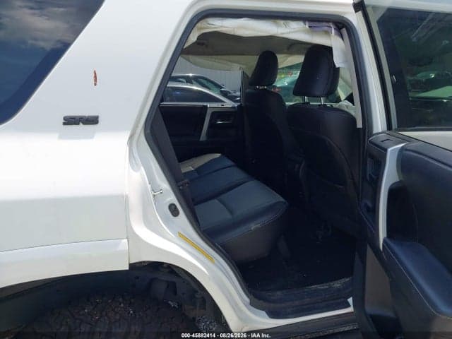 2018 TOYOTA 4RUNNER SR5 PREMIUM 8