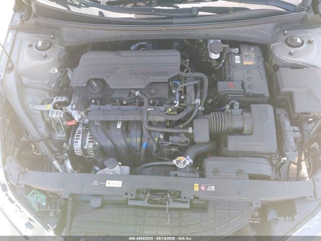 2022 HYUNDAI ELANTRA SE 10