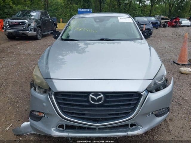 2018 MAZDA MAZDA3 TOURING 12