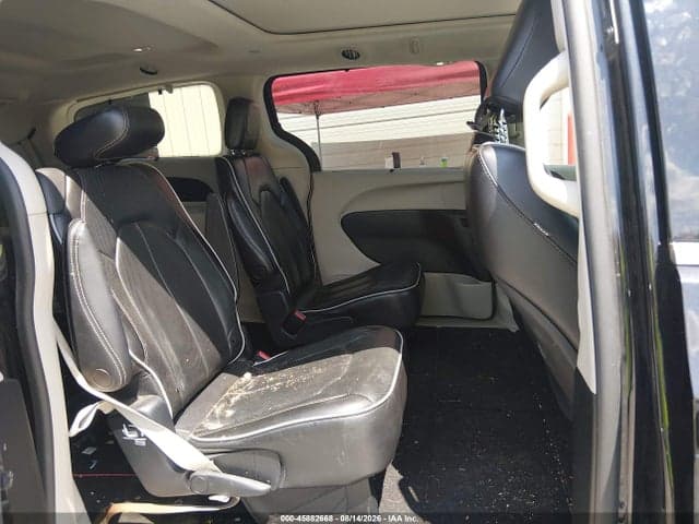 2022 CHRYSLER PACIFICA LIMITED 8