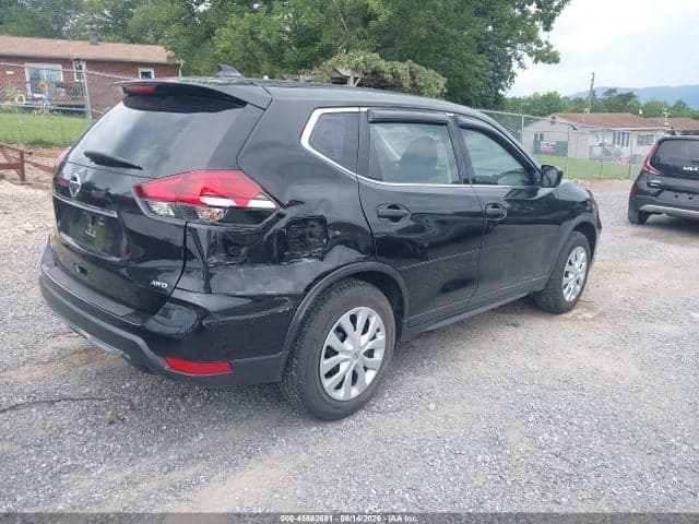 2017 NISSAN ROGUE S 4